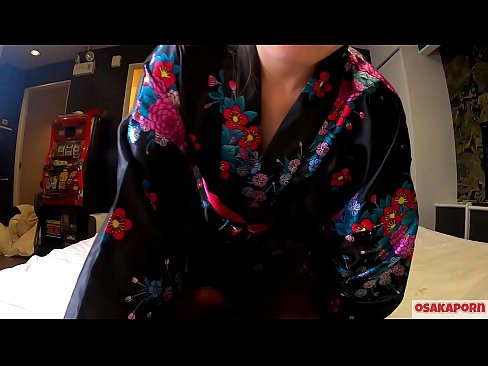 ❤️ Neska cosplay gazteak sexua orgasma arte maite du zaldizko emakume baten zorrotada batekin eta putzarekin. Japoniako jantzi tradizionalarekin, puxi iletsua eta titi ederrak dituen neska asiarra, afizionatuen bideoan, jostailu putzekin masturbazioa erakusten duena. Sakura 3 OSAKAPORN. ❤❌ Etxeko pornoa gugan ❤